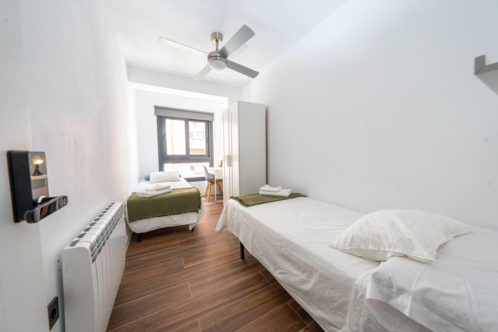 Apartamentosdnord Реус Екстер'єр фото