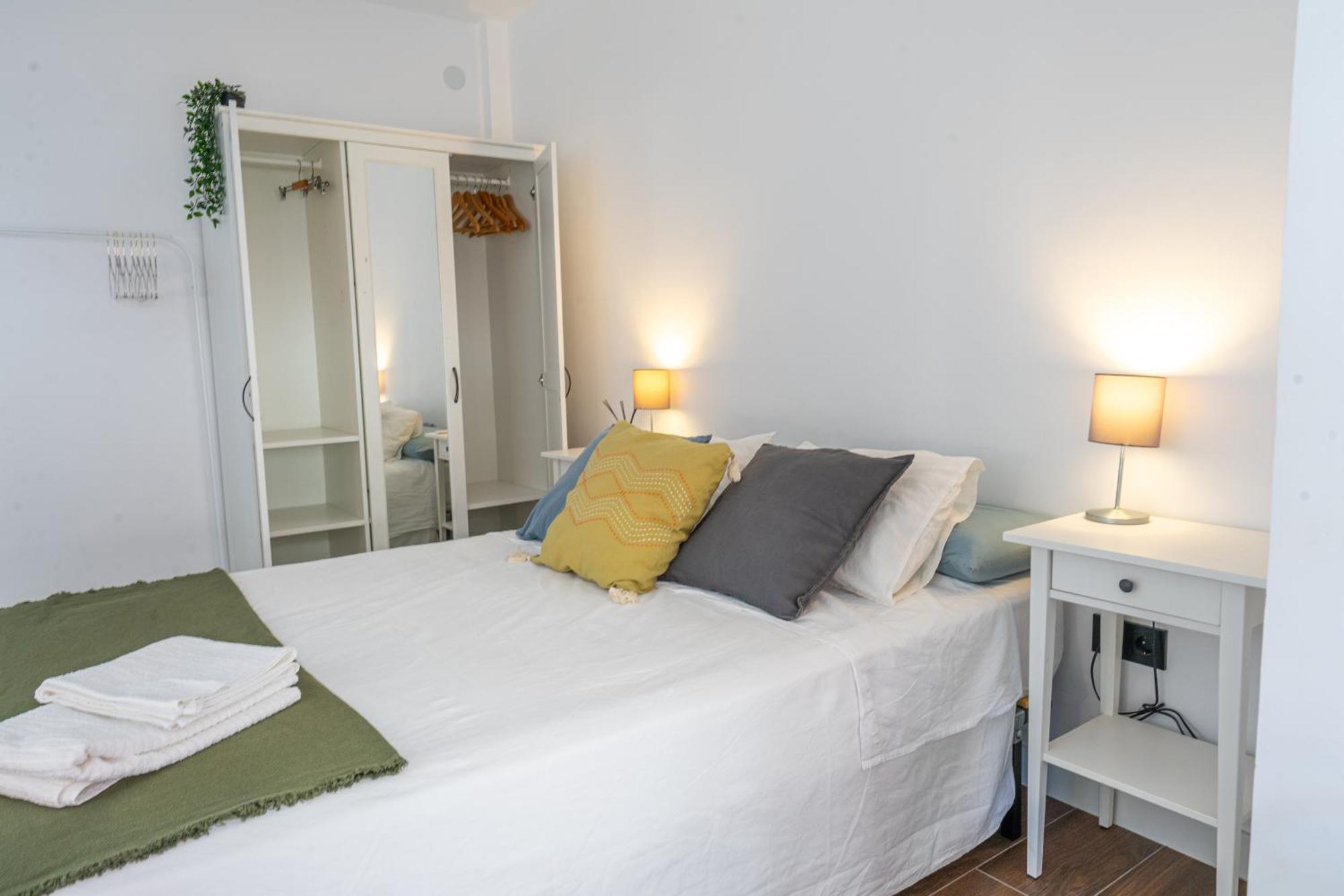 Apartamentosdnord Реус Екстер'єр фото