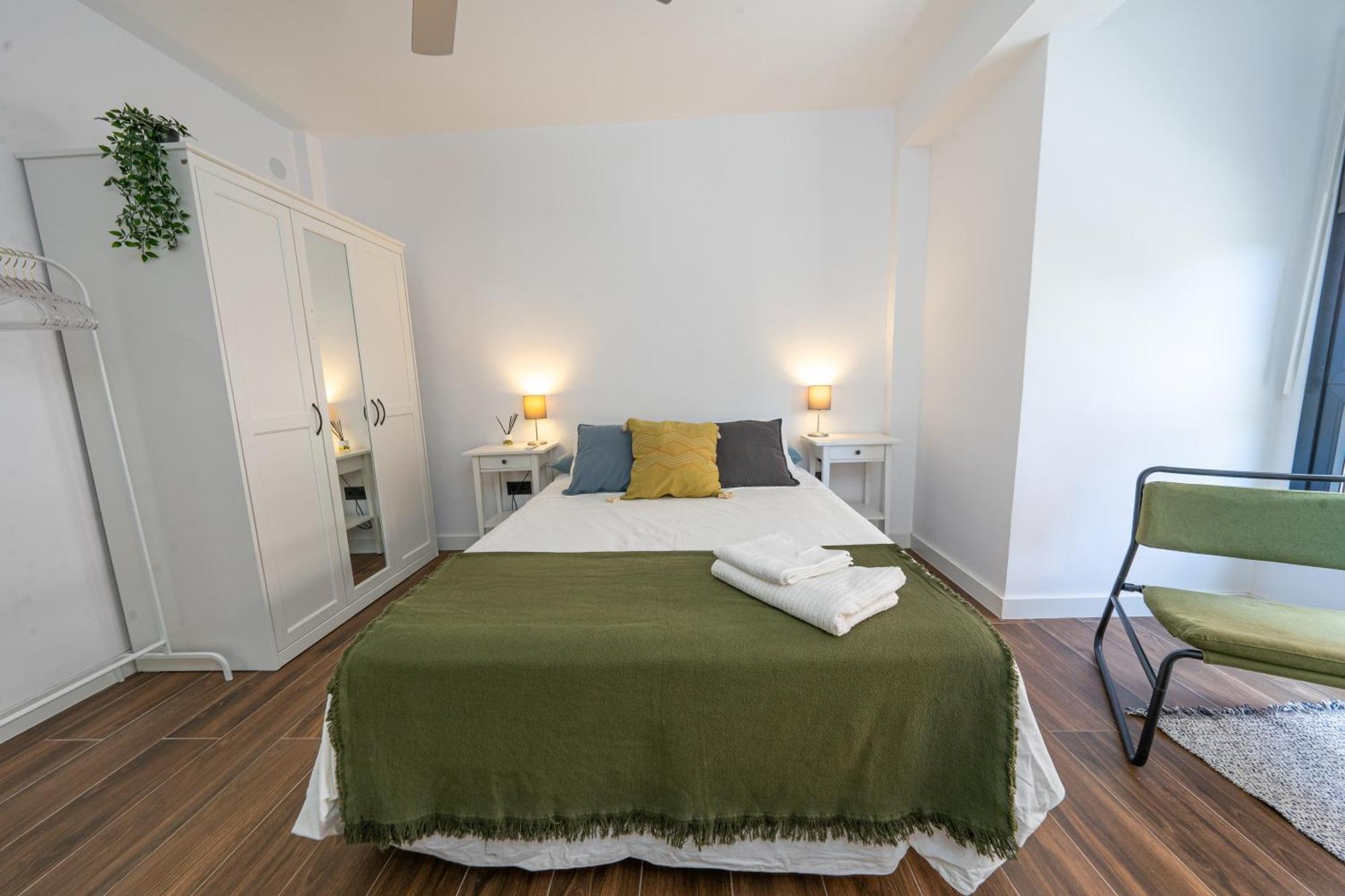 Apartamentosdnord Реус Екстер'єр фото